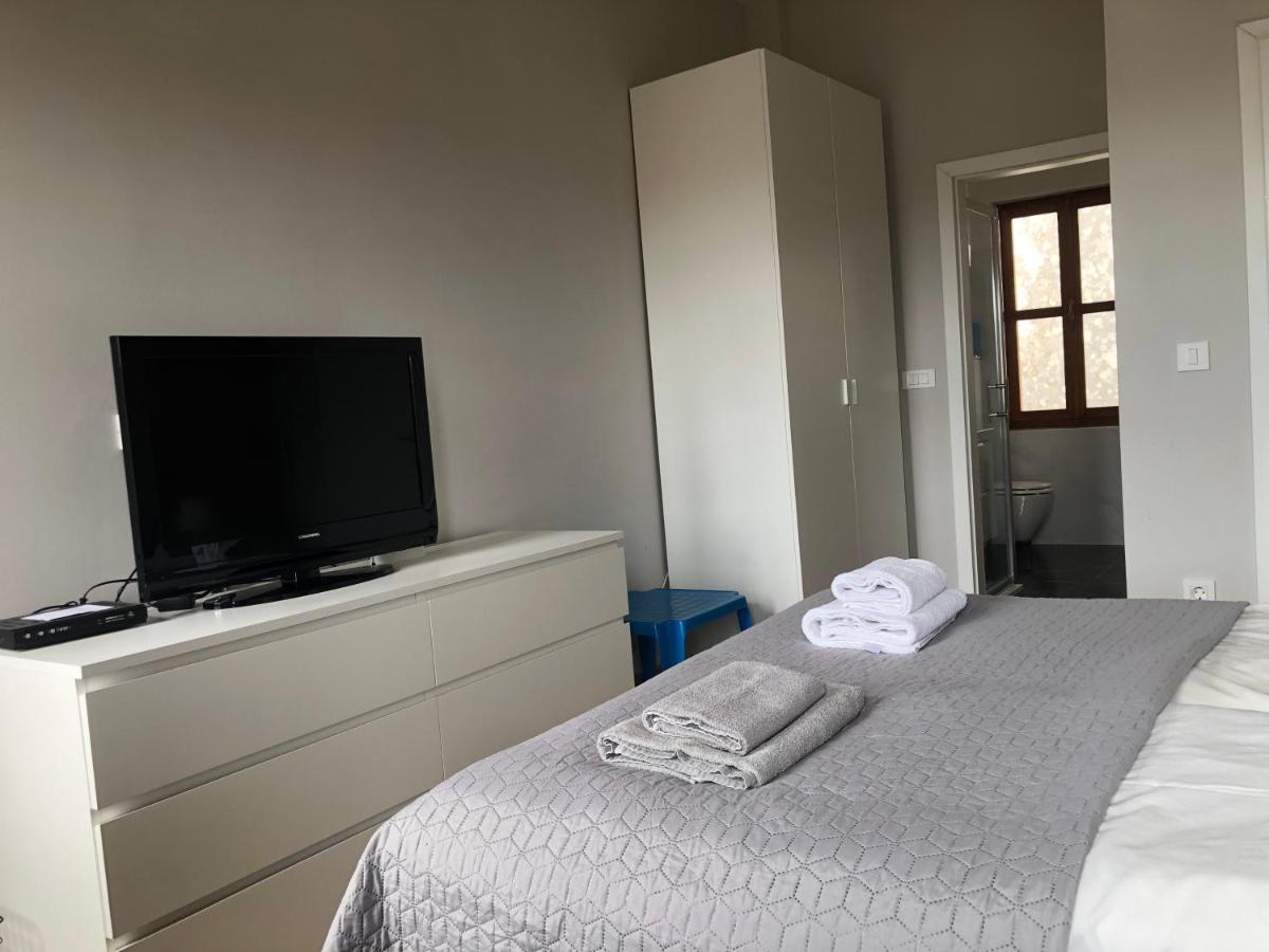 De Luxe Room In The Heart Of The City Rovinj Exterior photo