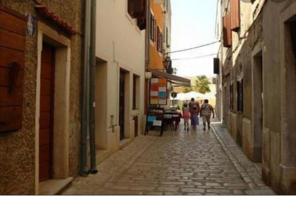 De Luxe Room In The Heart Of The City Rovinj Exterior photo